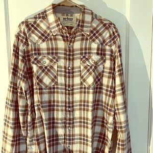 EUC Urban Pipeline flannel pearl snap